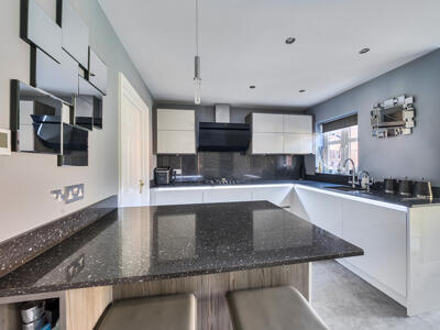 Picture 28